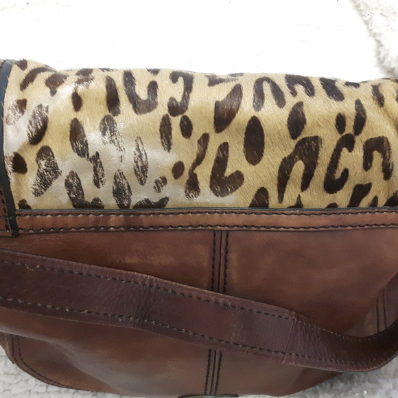 Vintage Fossil crossbody/ shoulder purse - Picture 5 of 7